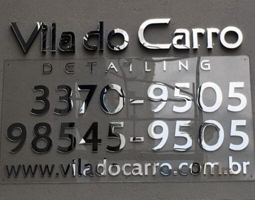 Logomarca acrílico espelhado prata